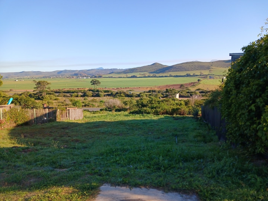  Bedroom Property for Sale in Reebok Western Cape